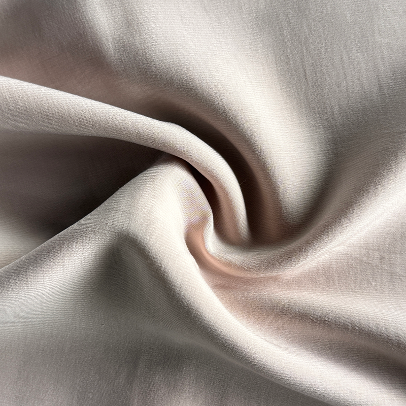 NO 6041 Tissu au toucher de type Cupro