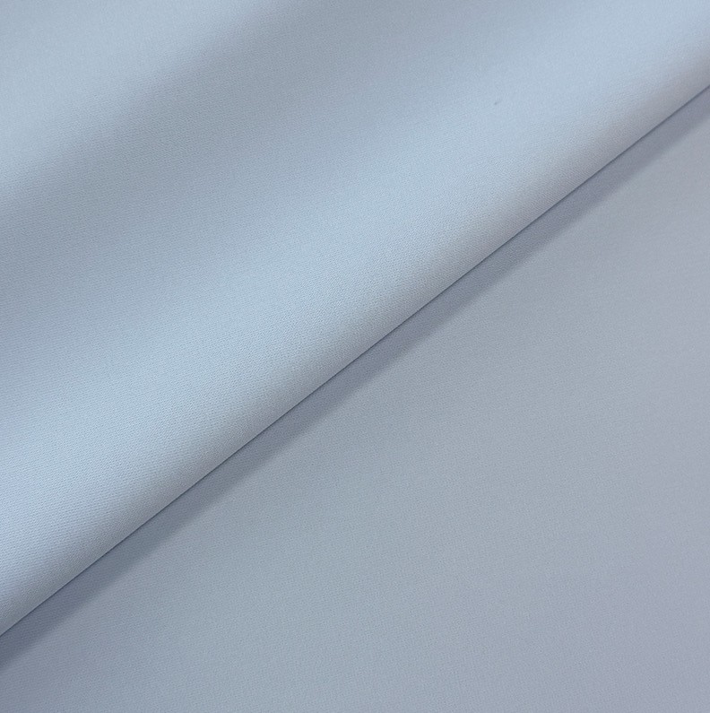 En quoi le tissu vestimentaire est-il différent des autres tissus ?